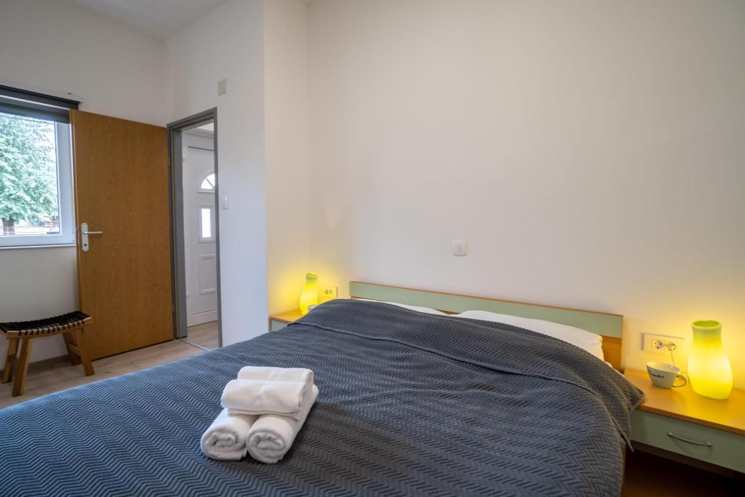 Apartman Mihovil Gospić Exteriör bild