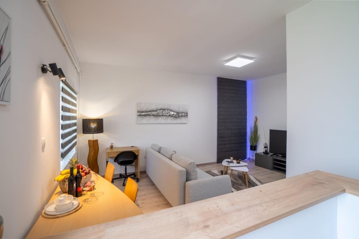 Apartman Mihovil Gospić Exteriör bild
